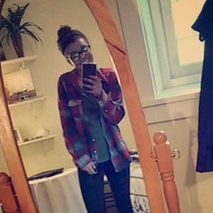 Meet your Posher, Valentina